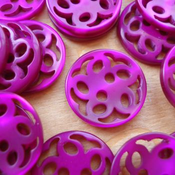 ROUND FLOWER BUTTON